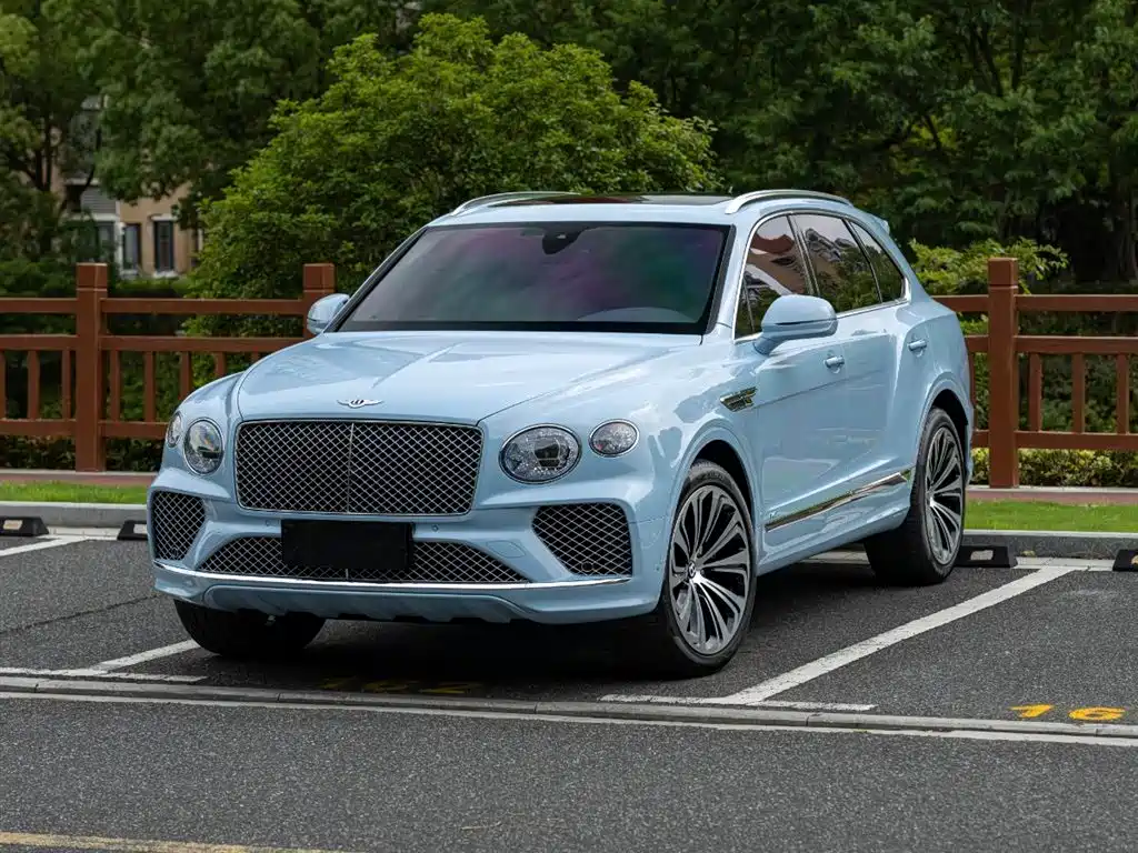 Bentayga 2022 4.0T V8 купить на сайте DeffCars