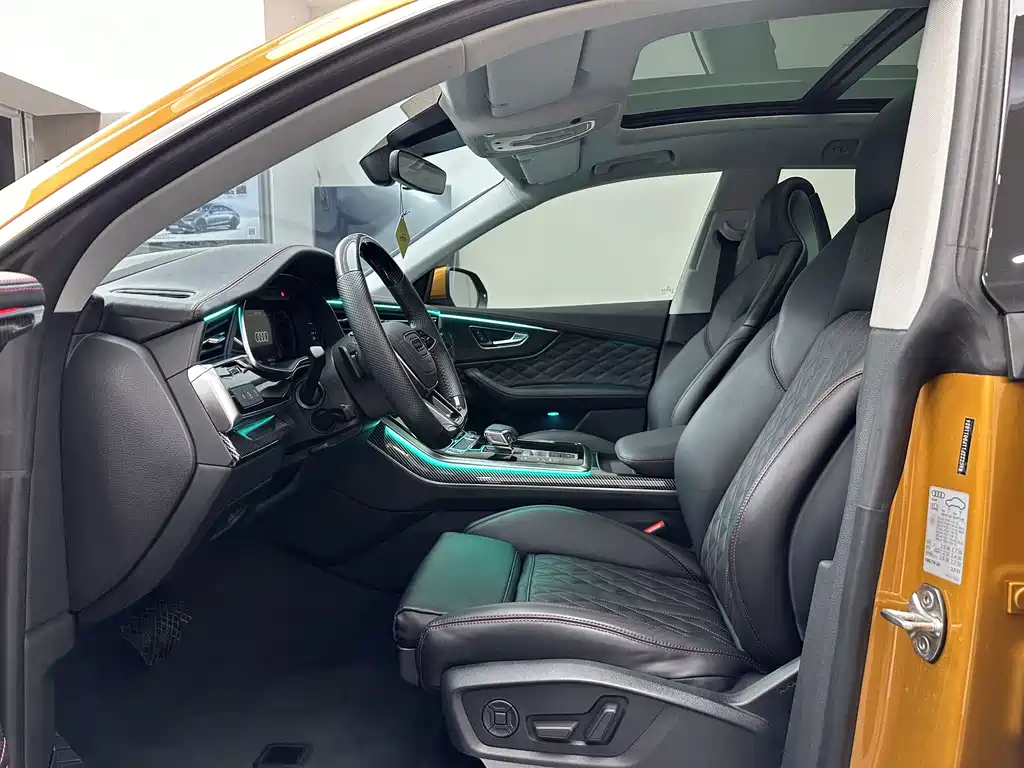 Audi Q8 2023 55 TFSI luxury and dynamic model купить на сайте DeffCars