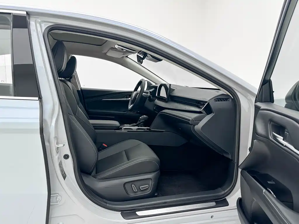 Camry 2024 Shuangqing 2.5HG Premium Edition купить на сайте DeffCars