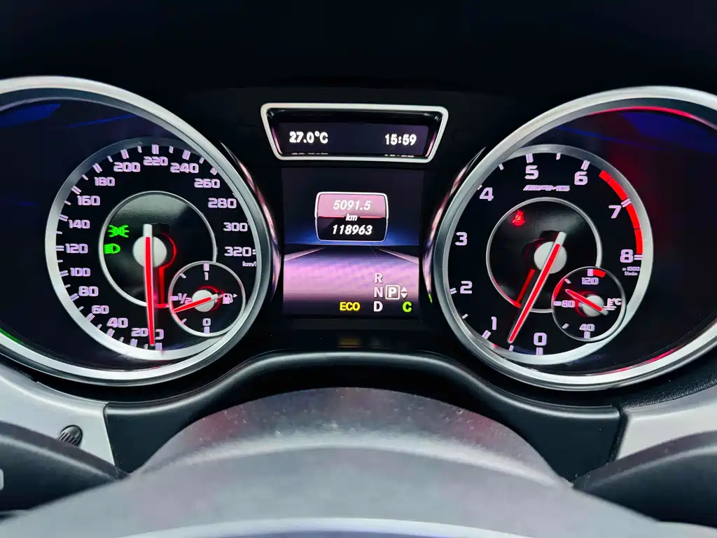 Mercedes-Benz M-Class AMG 2012 AMG ML 63 купить на сайте DeffCars