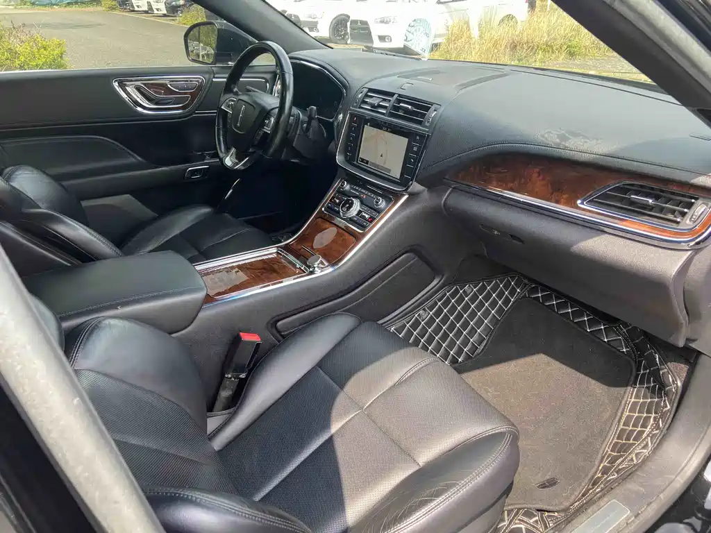 Lincoln Continental 2017 2.0T Two-wheel drive Exclusive Edition купить на сайте DeffCars