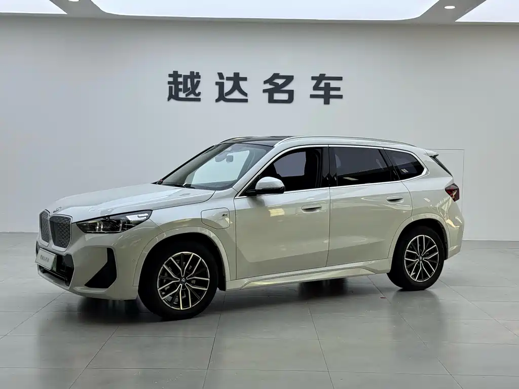 BMW iX1 2023 eDrive25L M Sports Package купить на сайте DeffCars