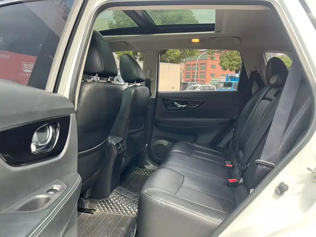 X-Trail 2019 2.0L CVT Intelligent Comfort Edition 2WD купить на сайте DeffCars
