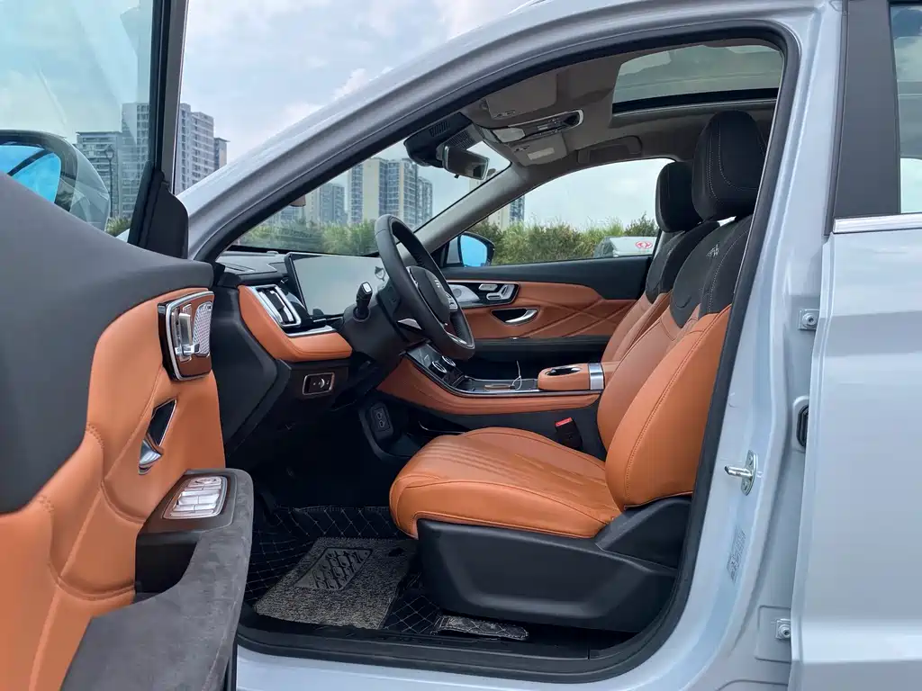 Jietu Shanhai L7 2024 model 1.5T 120km ULTRA 7 seats купить на сайте DeffCars