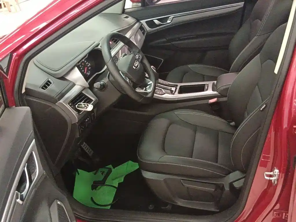 Emgrand GS 2019 1.4T CVT купить на сайте DeffCars