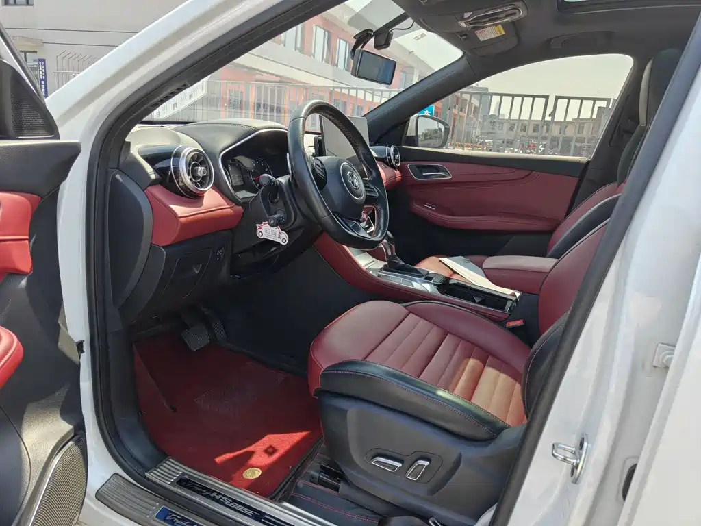 MG HS 2019 20T automatic two-wheel drive luxury version National VI купить на сайте DeffCars