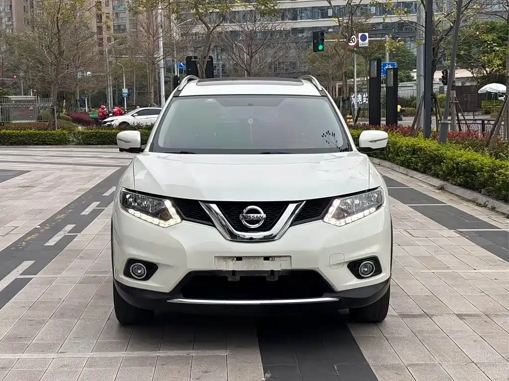 X-Trail 2014 2.0L CVT Comfort Edition 2WD купить на сайте DeffCars