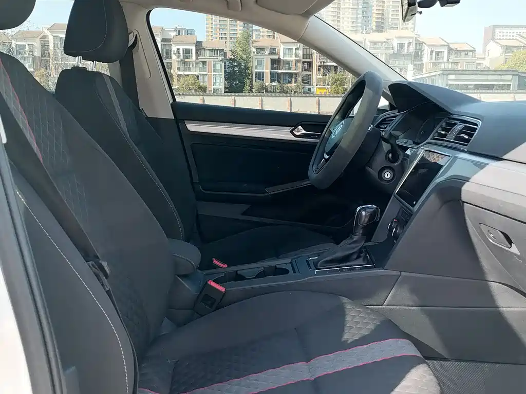 Lingdu 2021 230TSI DSG Fashion Edition купить на сайте DeffCars