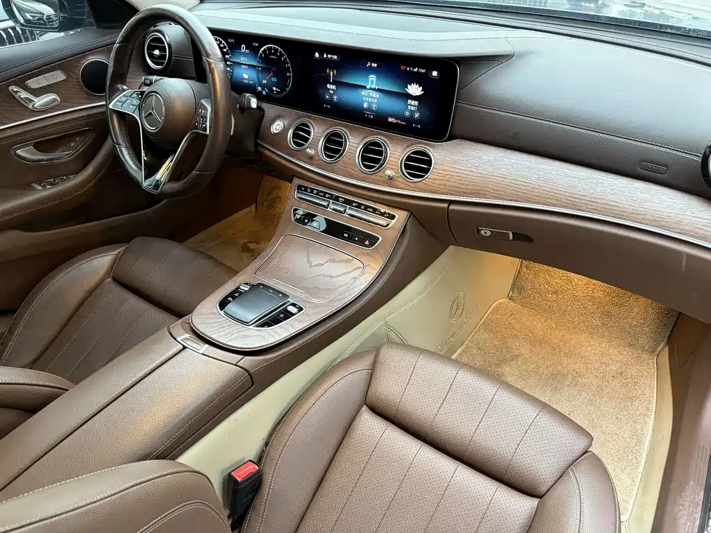 Mercedes-Benz E-Class New Energy 2022 facelift E 350 e L plug-in hybrid sedan купить на сайте DeffCars