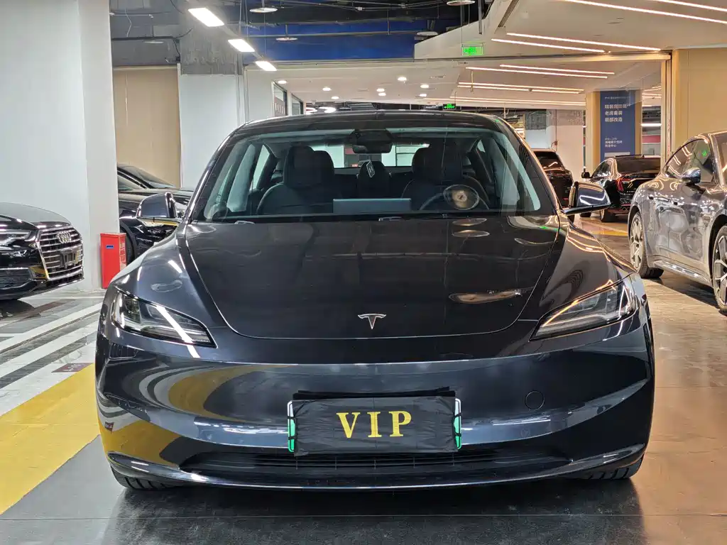 Model 3 2023 long-range all-wheel drive version купить на сайте DeffCars