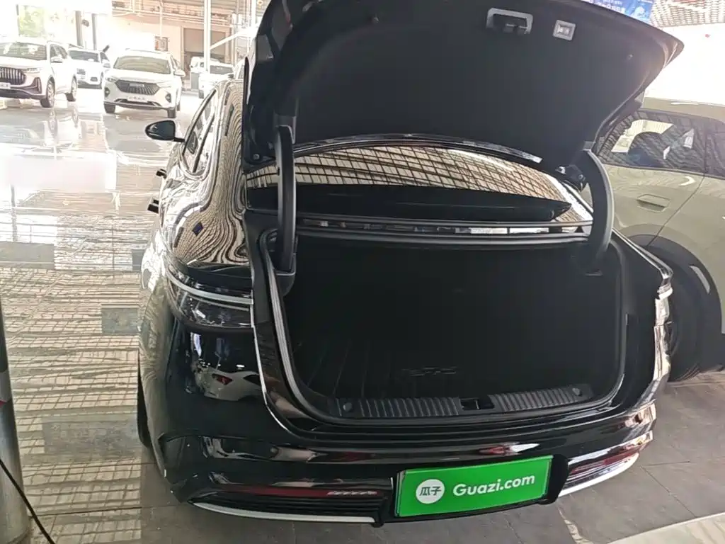 Seal 2023 DM-i 1.5L 121km premium model купить на сайте DeffCars
