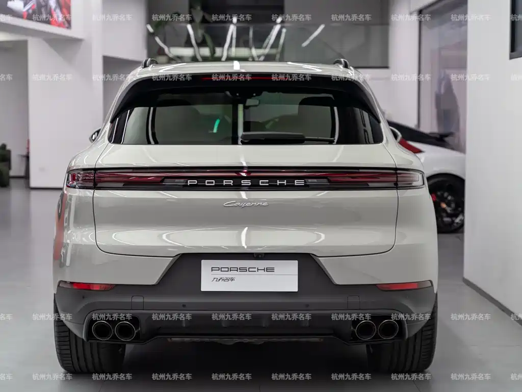 Cayenne 2025 Cayenne 3.0T Dream Edition купить на сайте DeffCars