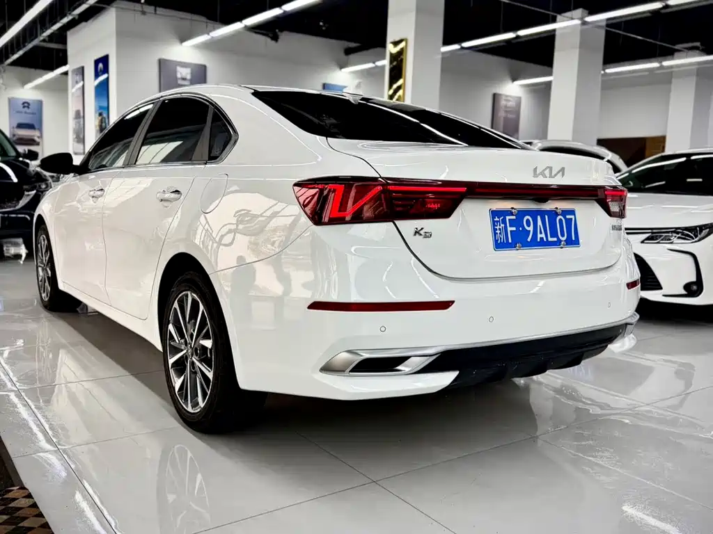 Kia K3 2021 1.5L CVT Fashion Edition купить на сайте DeffCars