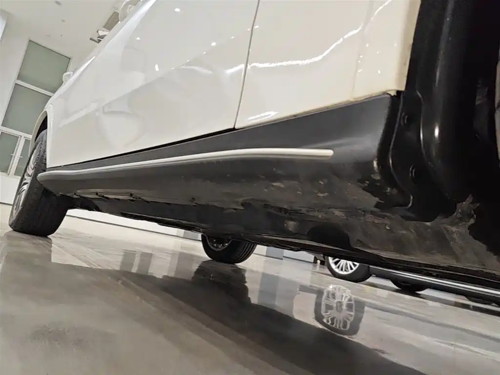 Mercedes-Benz GLC 2023 facelift GLC 300 L 4MATIC dynamic 7-seater купить на сайте DeffCars