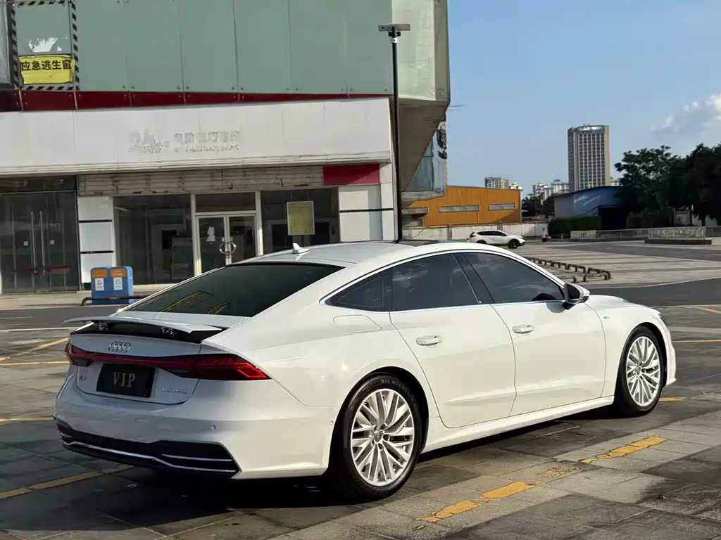 Audi A7 2020 45 TFSI Premium Selection купить на сайте DeffCars