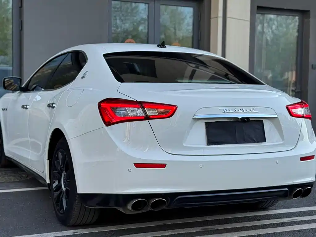 Ghibli 2014 3.0T Standard Edition купить на сайте DeffCars