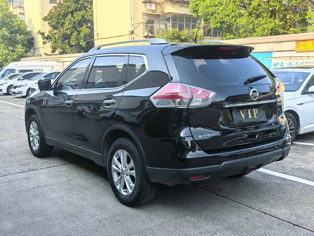 X-Trail 2014 2.0L CVT Comfort Edition 2WD купить на сайте DeffCars