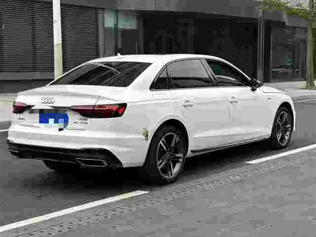 Audi A4L 2022 40 TFSI luxury and dynamic model купить на сайте DeffCars