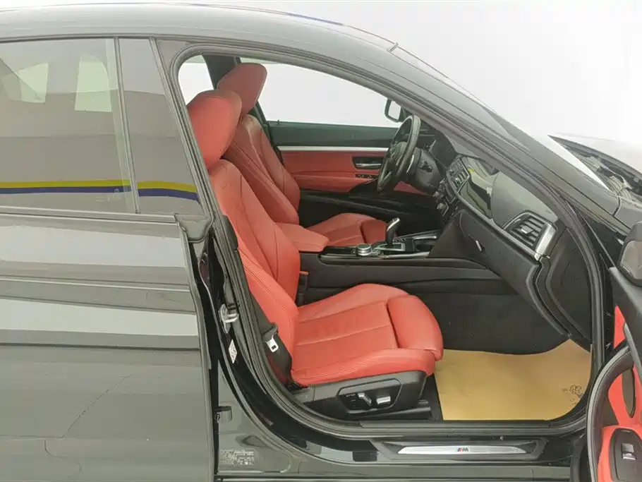 BMW 3 Series GT 2020 320i M Sports Night Edition купить на сайте DeffCars