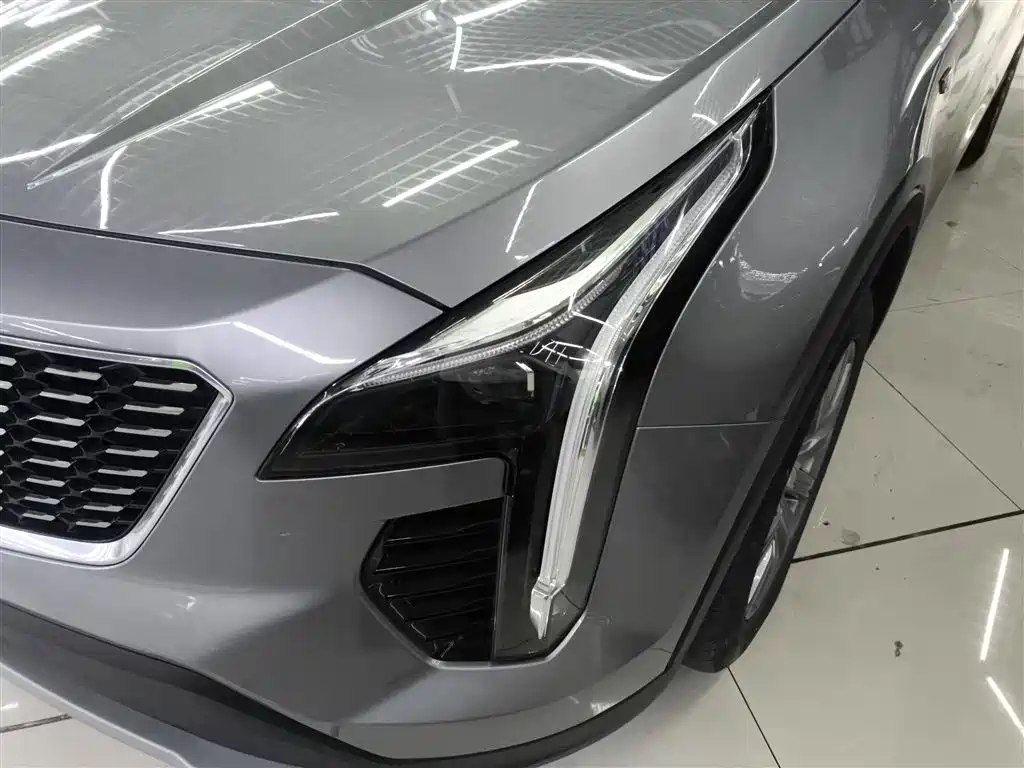 Cadillac XT4 2023 28T two-wheel drive premium model купить на сайте DeffCars