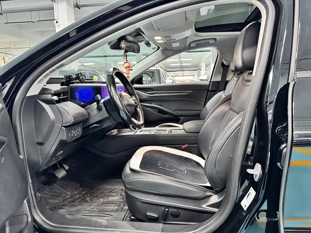 Mondeo 2025 1.5T EcoBoost Luxury купить на сайте DeffCars