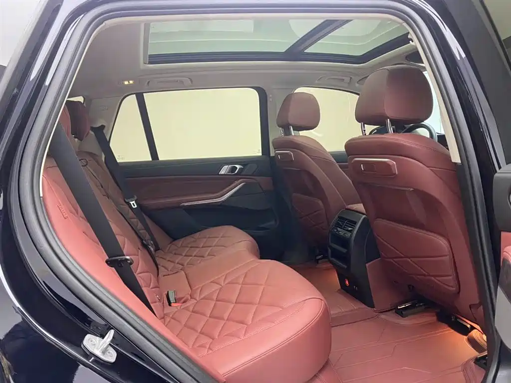 BMW X5 2023 xDrive 30Li M Sports Package купить на сайте DeffCars
