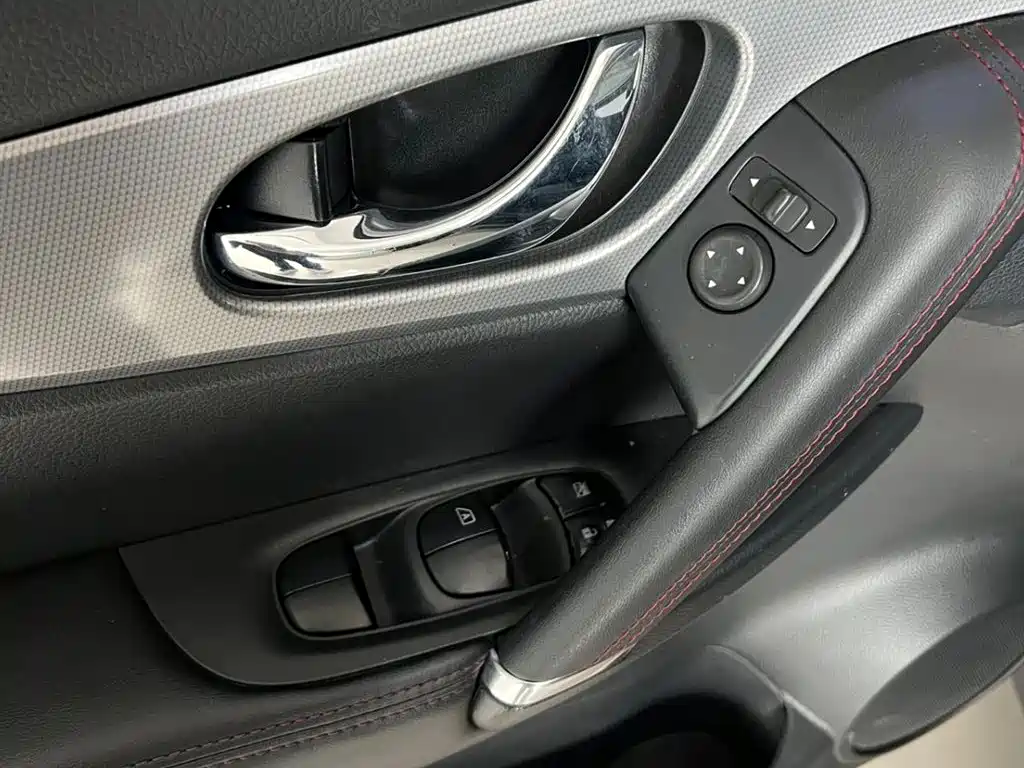 Qashqai 2022 2.0L CVT XV Prem Deluxe Edition купить на сайте DeffCars