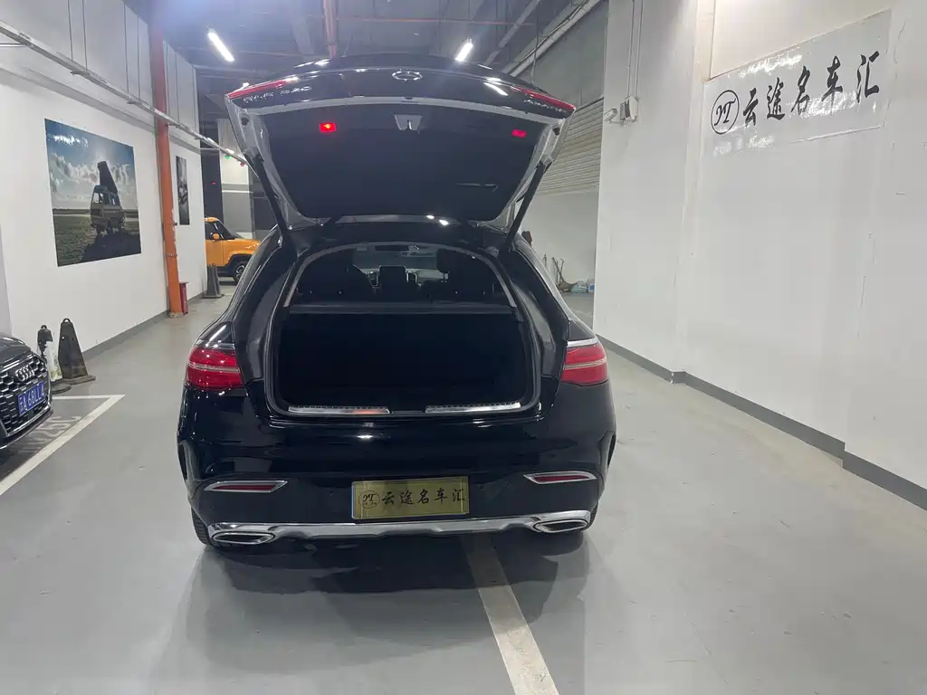 Mercedes-Benz GLE Coupe 2015 GLE 320 4MATIC Coupe SUV купить на сайте DeffCars