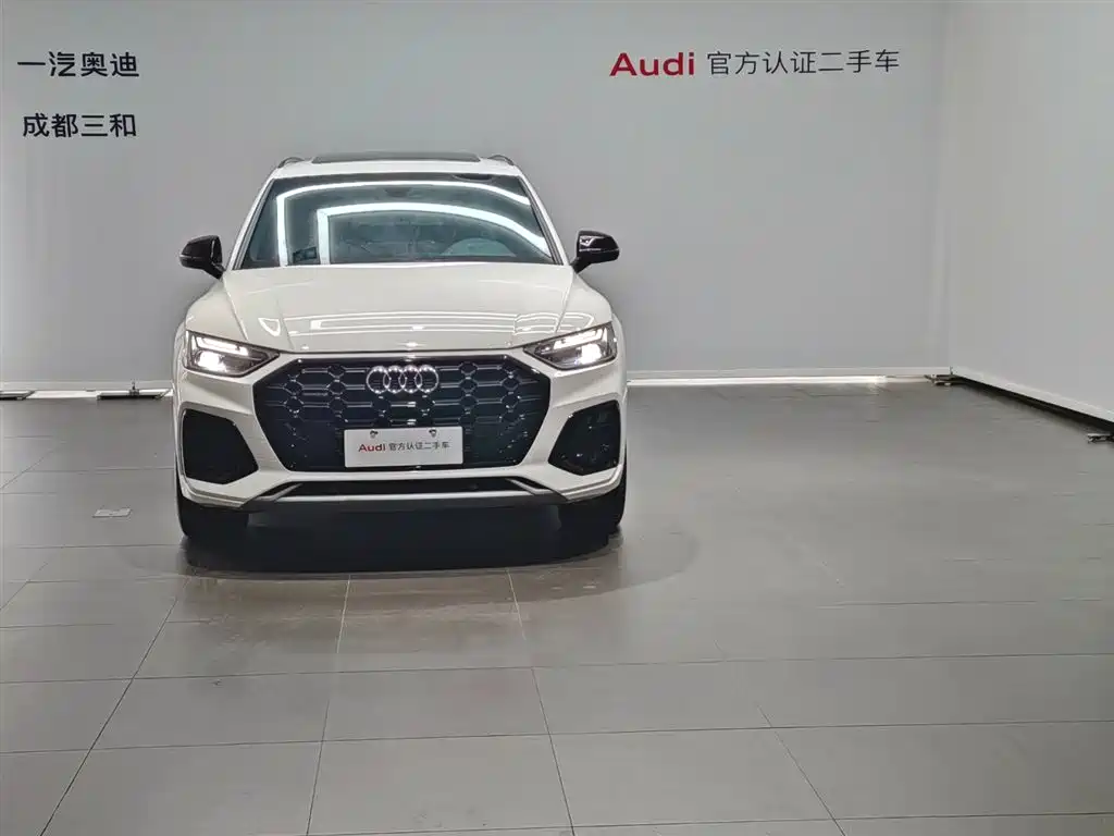 Audi Q5L 2024 40 TFSI luxury and dynamic model купить на сайте DeffCars