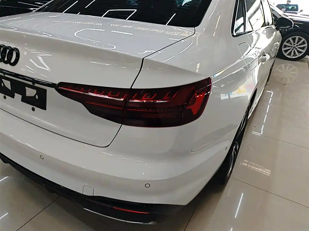 Audi A4L 2022 40 TFSI luxury and dynamic model купить на сайте DeffCars