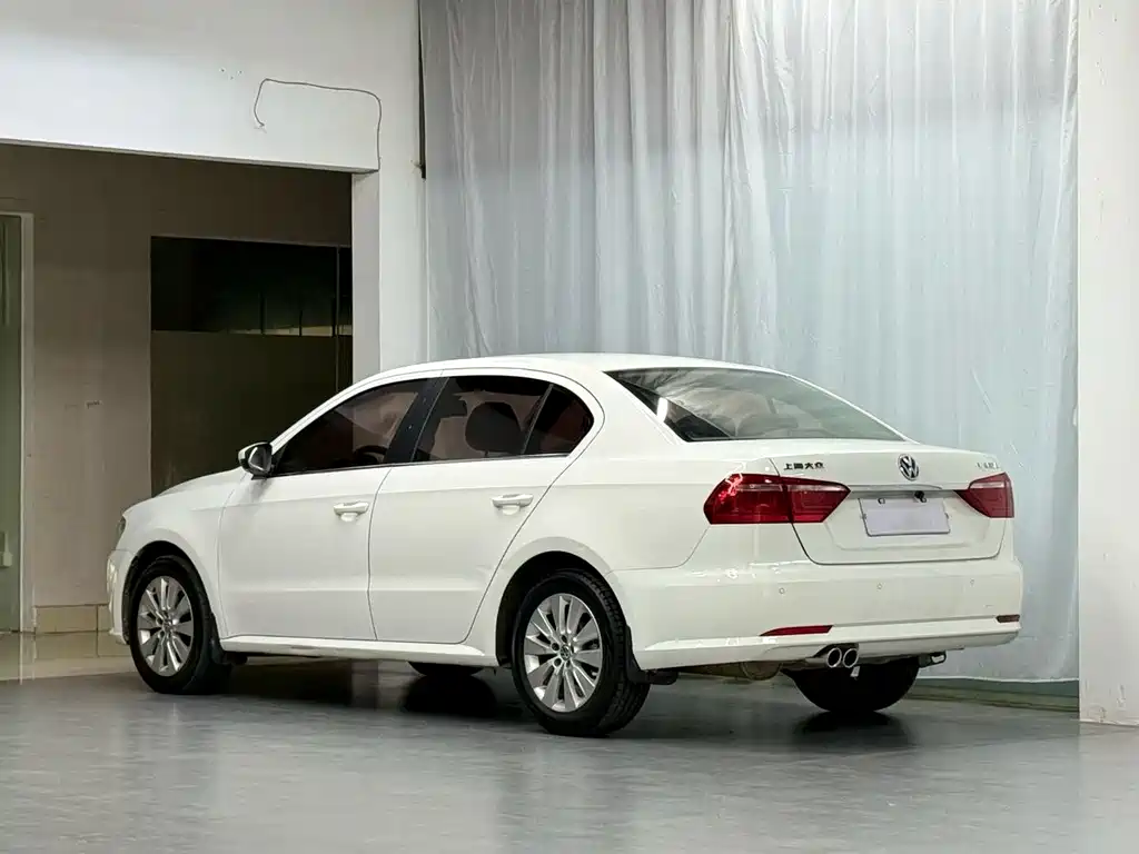 Lavida 2013 facelift 1.4TSI DSG comfort version купить на сайте DeffCars