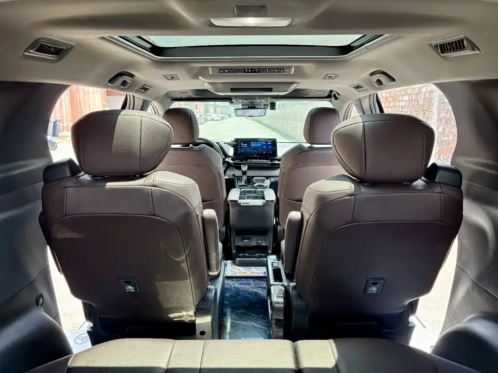 Grevia 2023 2.5L Hybrid Flagship VIP Edition купить на сайте DeffCars