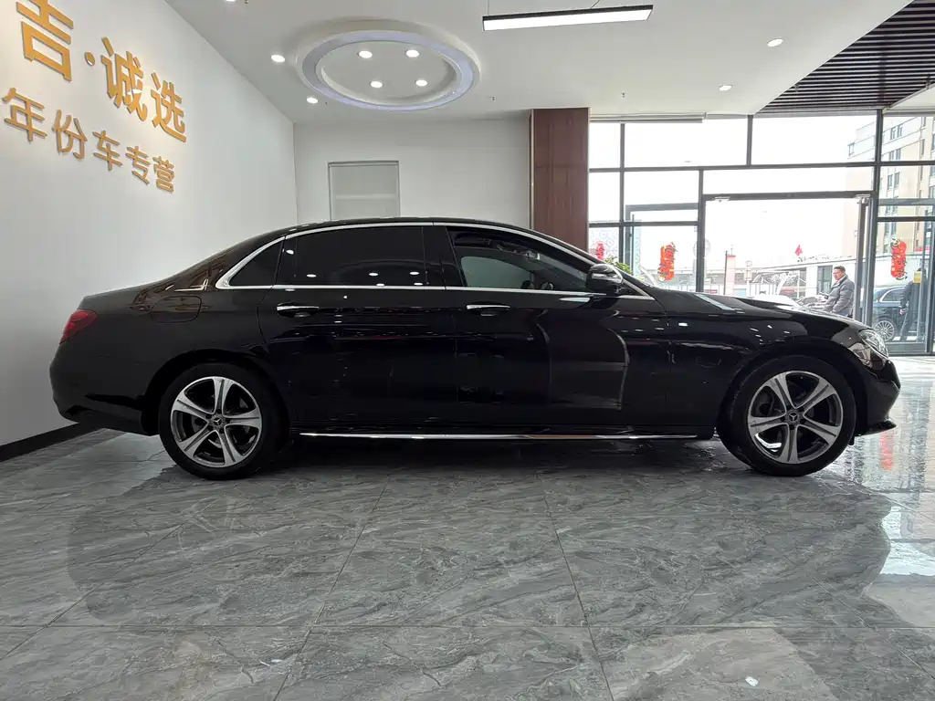 Mercedes-Benz E-Class 2018 E 200 L Sports купить на сайте DeffCars