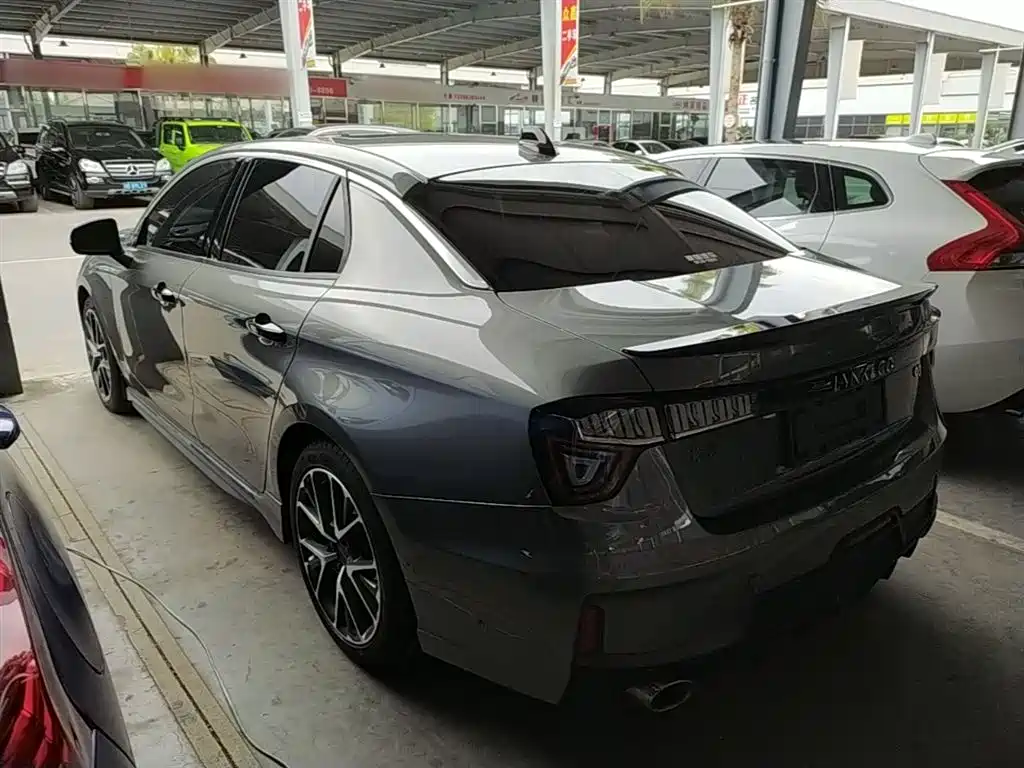 Lynk & Co 03 2022 1.5TD DCT Pro купить на сайте DeffCars