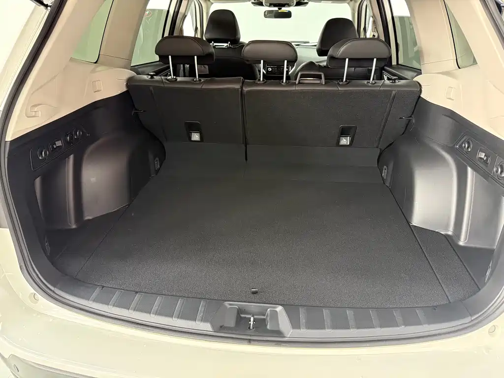 Forester 2022 2.0i AWD Deluxe Edition EyeSight купить на сайте DeffCars