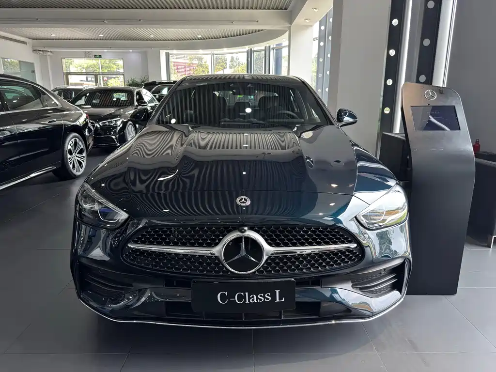 Mercedes-Benz C-Class 2026 C 260 L купить на сайте DeffCars