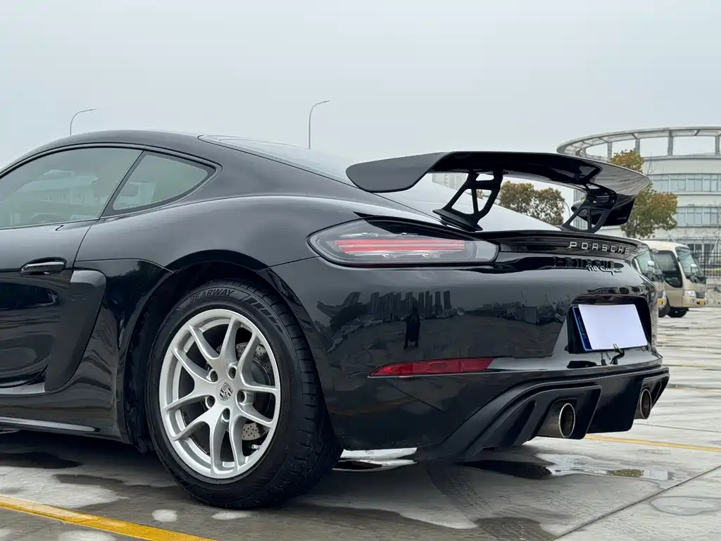 Porsche 718 2018 Cayman 2.0T купить на сайте DeffCars