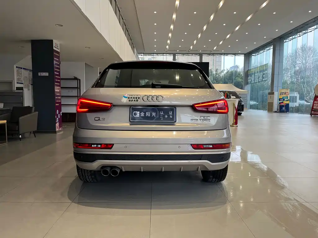 Audi Q3 2018 30 TFSI Fashionable Collection Edition купить на сайте DeffCars