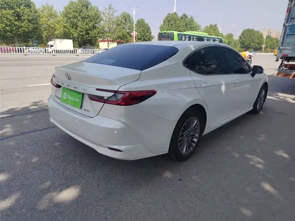 Camry 2024 Dual Engine 2.0HE Elite Edition купить на сайте DeffCars
