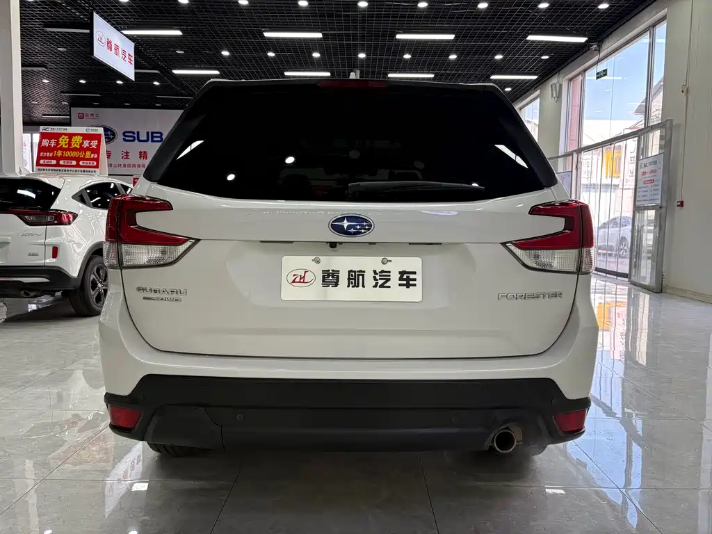 Forester 2020 2.0i Deluxe Edition EyeSight купить на сайте DeffCars