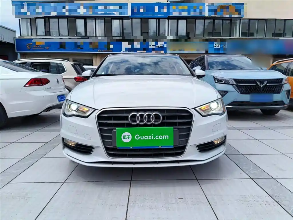 Audi A3 2015 Limousine 35 TFSI millionth commemorative smart collar model купить на сайте DeffCars