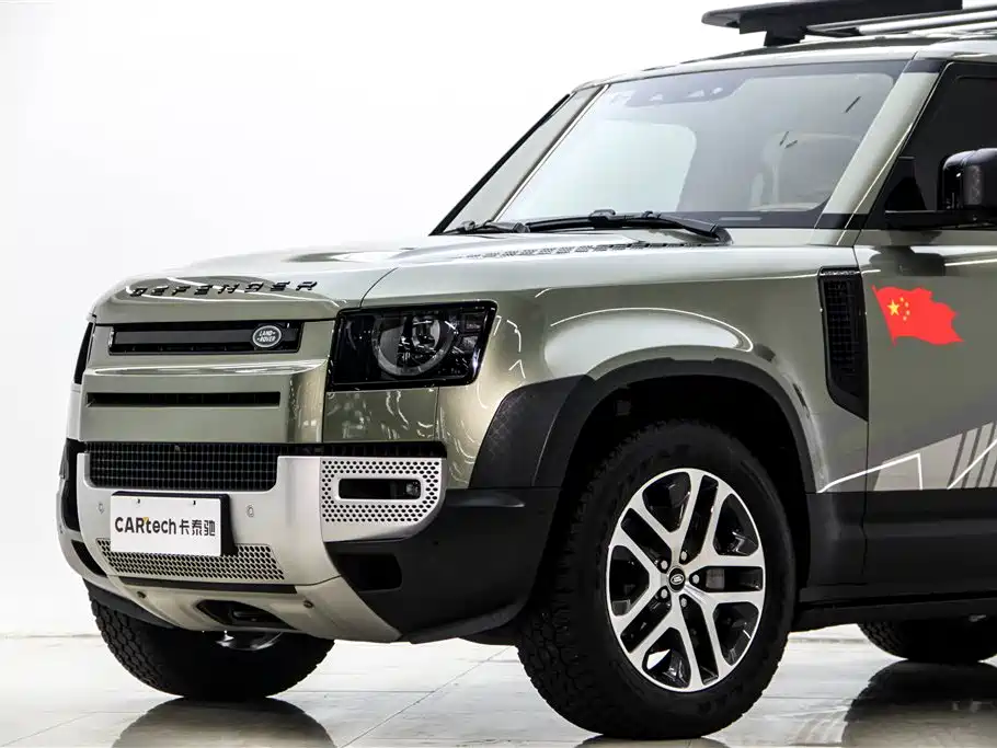Land Rover Defender 2023 facelift 110 3.0T P400 Dark Special Edition купить на сайте DeffCars