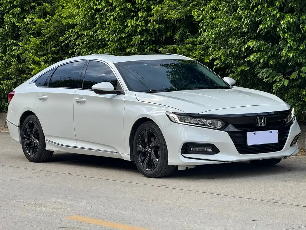 Accord 2018 260TURBO Elite Edition National V купить на сайте DeffCars