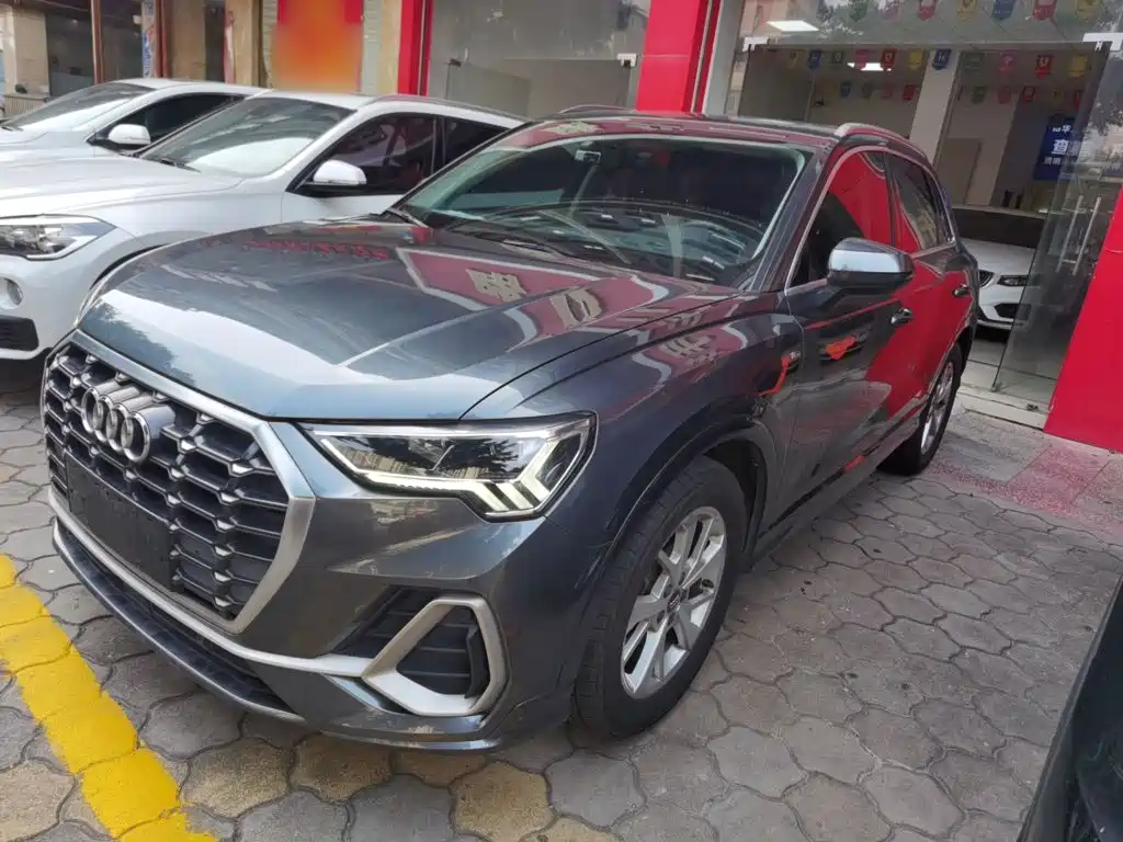 Audi Q3 2019 35 TFSI aggressive and dynamic купить на сайте DeffCars