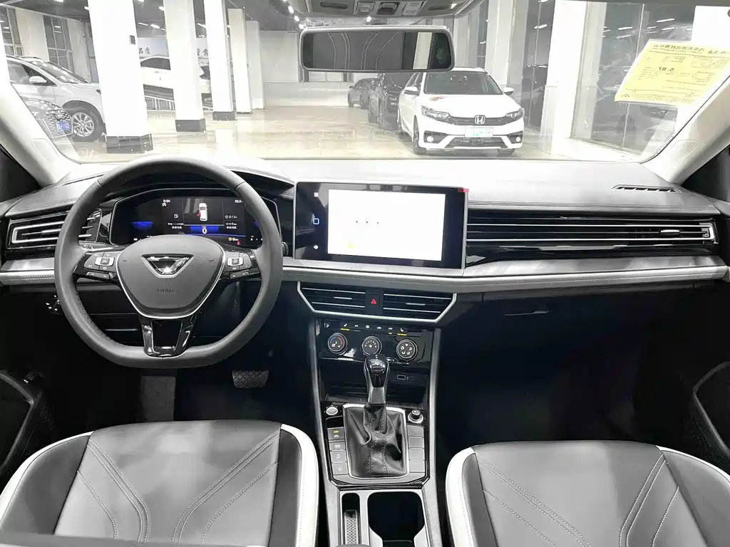 Jetta VA7 2025 1.4T automatic first come first served version купить на сайте DeffCars