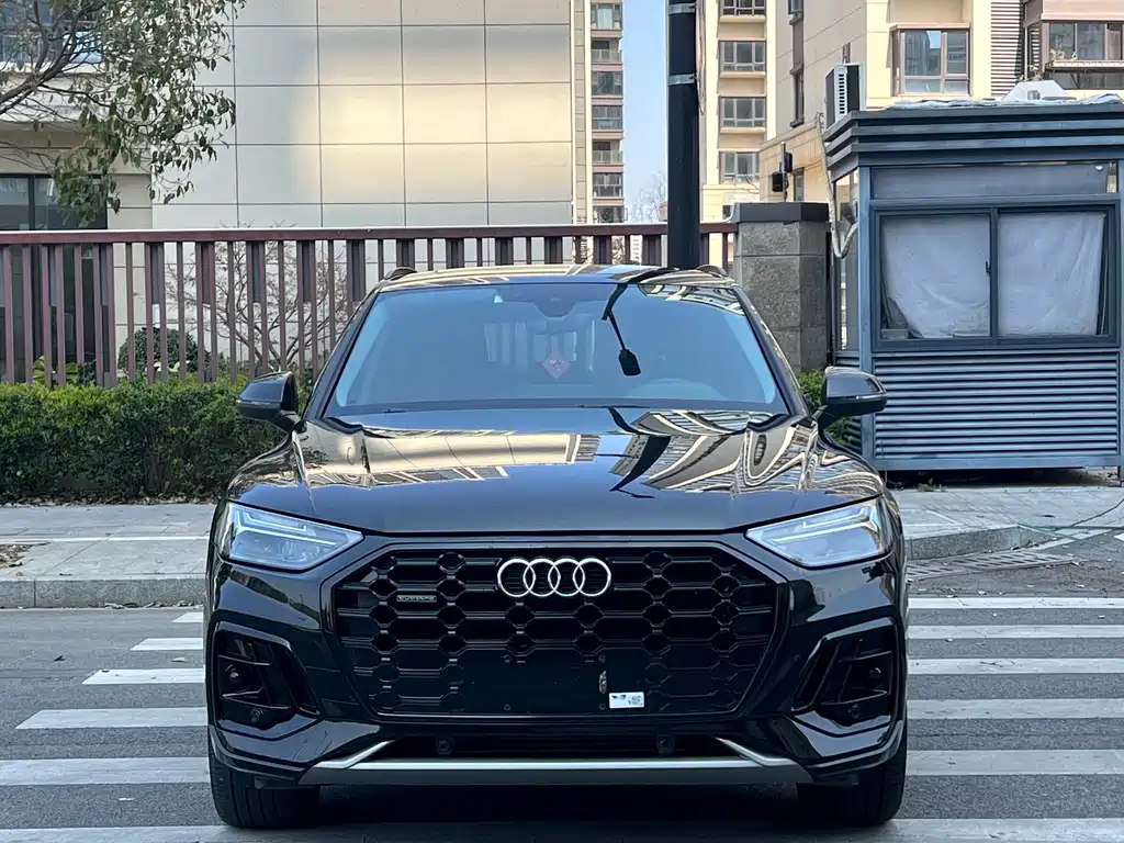 Audi Q5L 2022 40T fashionable and dynamic model купить на сайте DeffCars