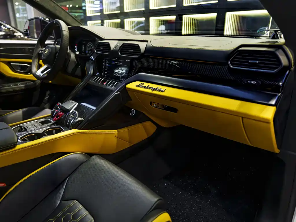 Urus 2021 4.0T V8 купить на сайте DeffCars