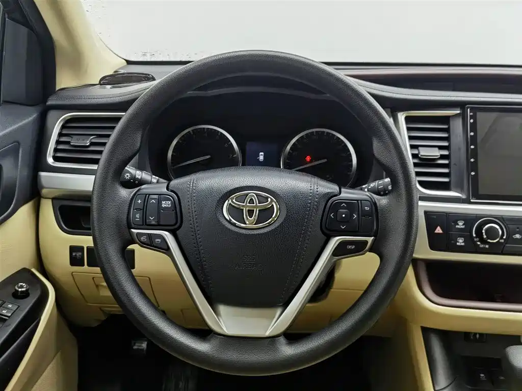 Highlander 2017 2.0T two-wheel drive elite version 5 seats купить на сайте DeffCars