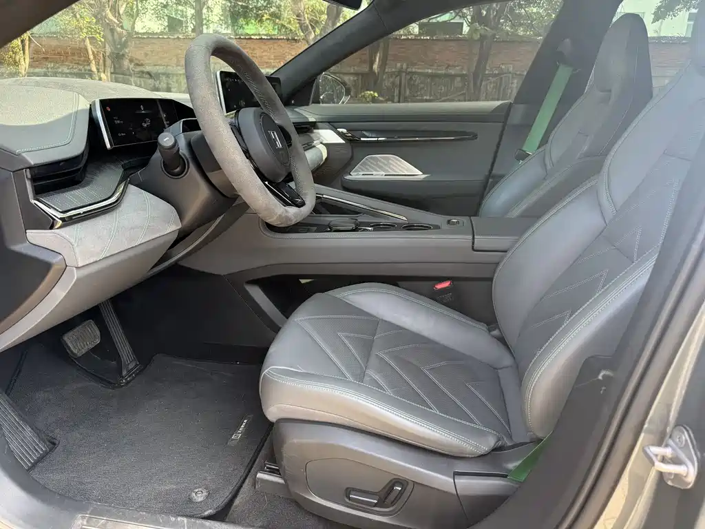 JiKrypton 001 2021 model long endurance dual motor WE version купить на сайте DeffCars