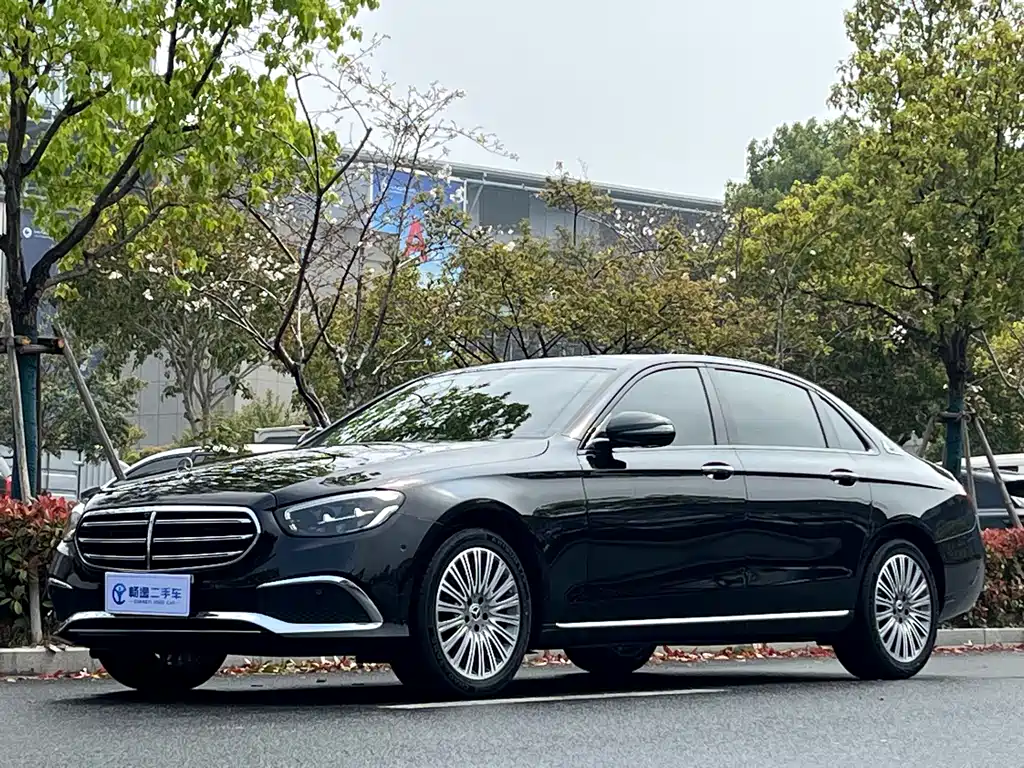 Mercedes-Benz E-Class 2023 E 300 L Luxury Model купить на сайте DeffCars